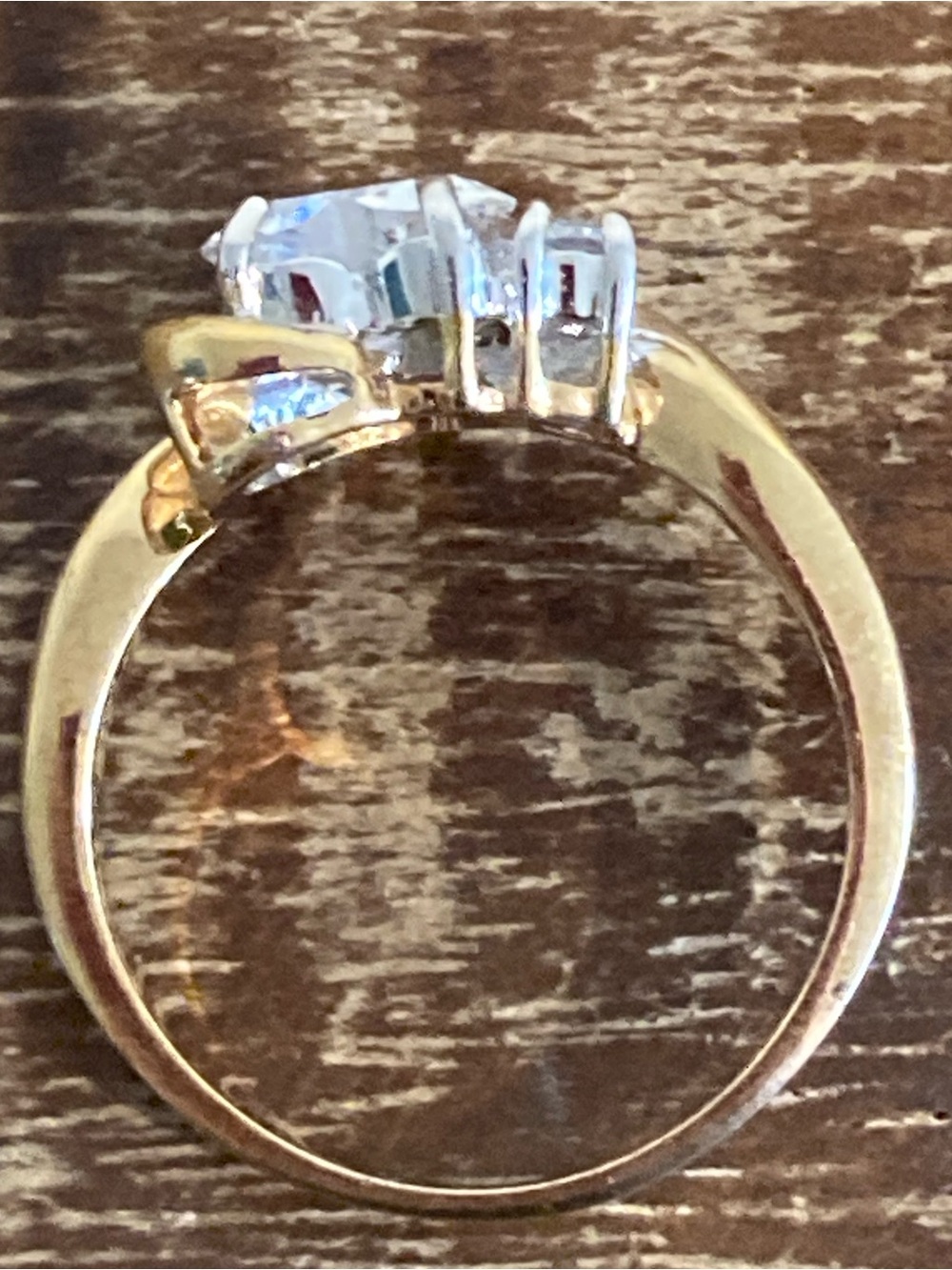 Gold Tone Heart-Center Ring Costume Jewelry Size 9 - Picture 11 of 17
